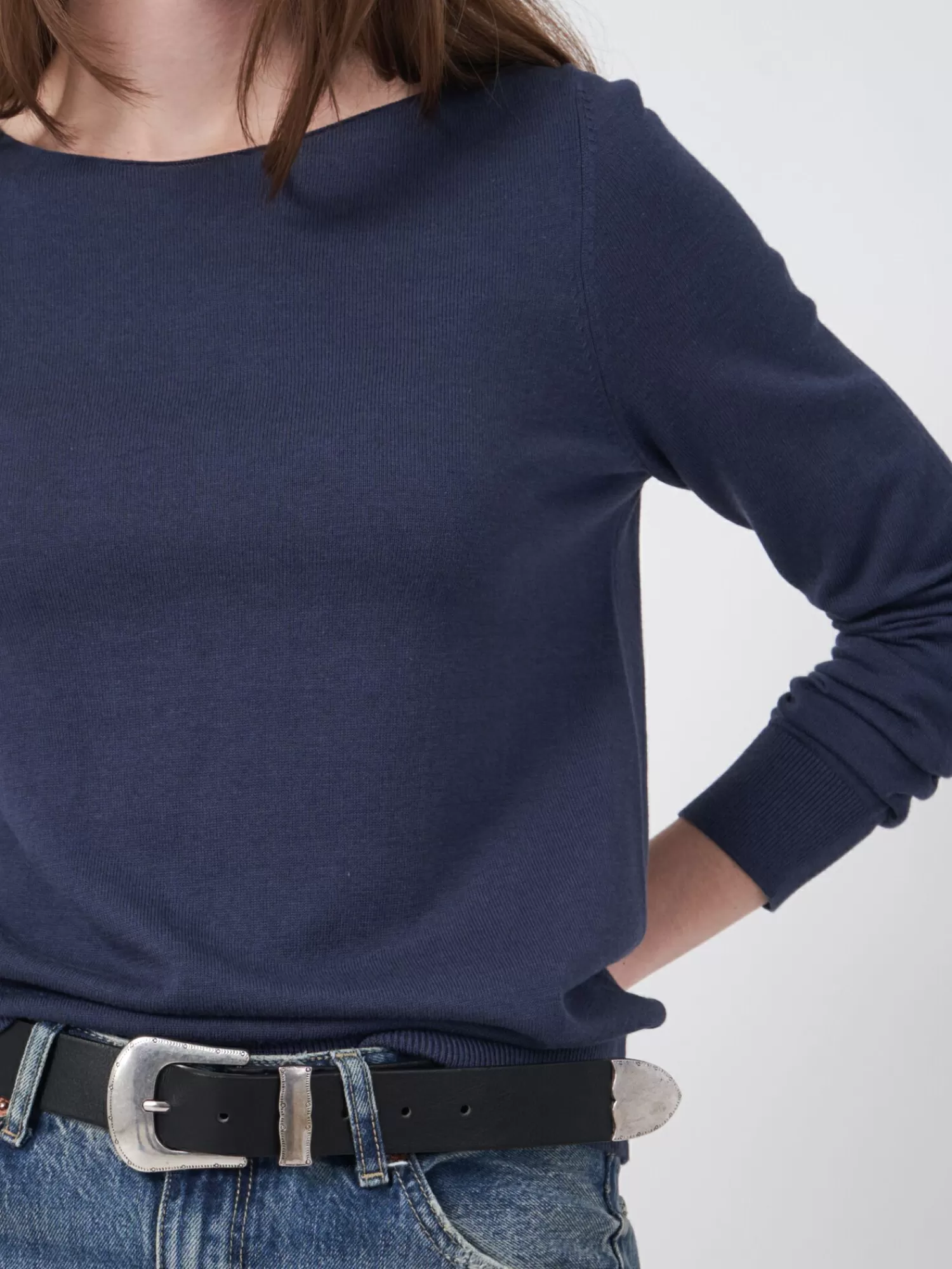 basic_trui_met_lange_mouwen_in_katoenmix_3-11.webp REPEAT cashmere Truien | Organic Cashmere*Basic trui met lange mouwen in katoenmix Marine